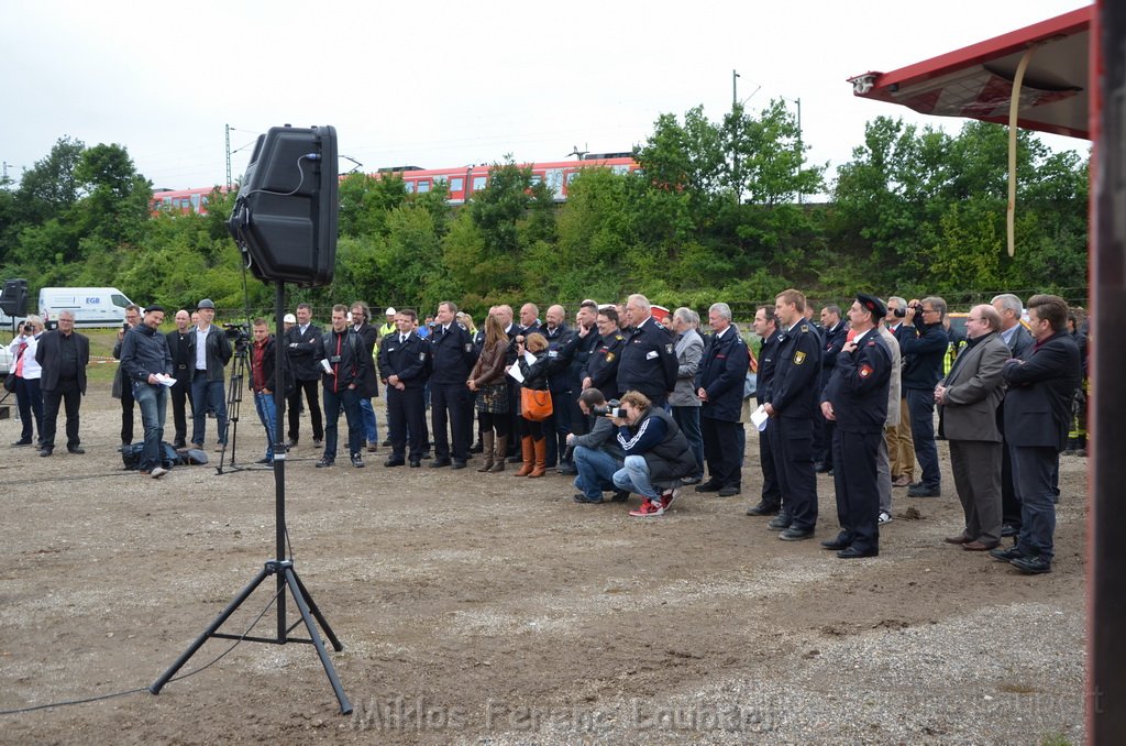 Erster Spatenstich Neues Feuerwehrzentrum Koeln Kalk Gummersbacherstr P086.JPG - Miklos Laubert